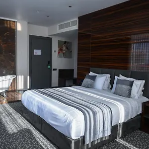 4* فندق Monarch